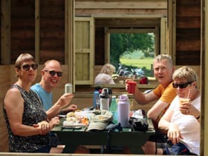 cafe-carousel-4-DiqgZzBf